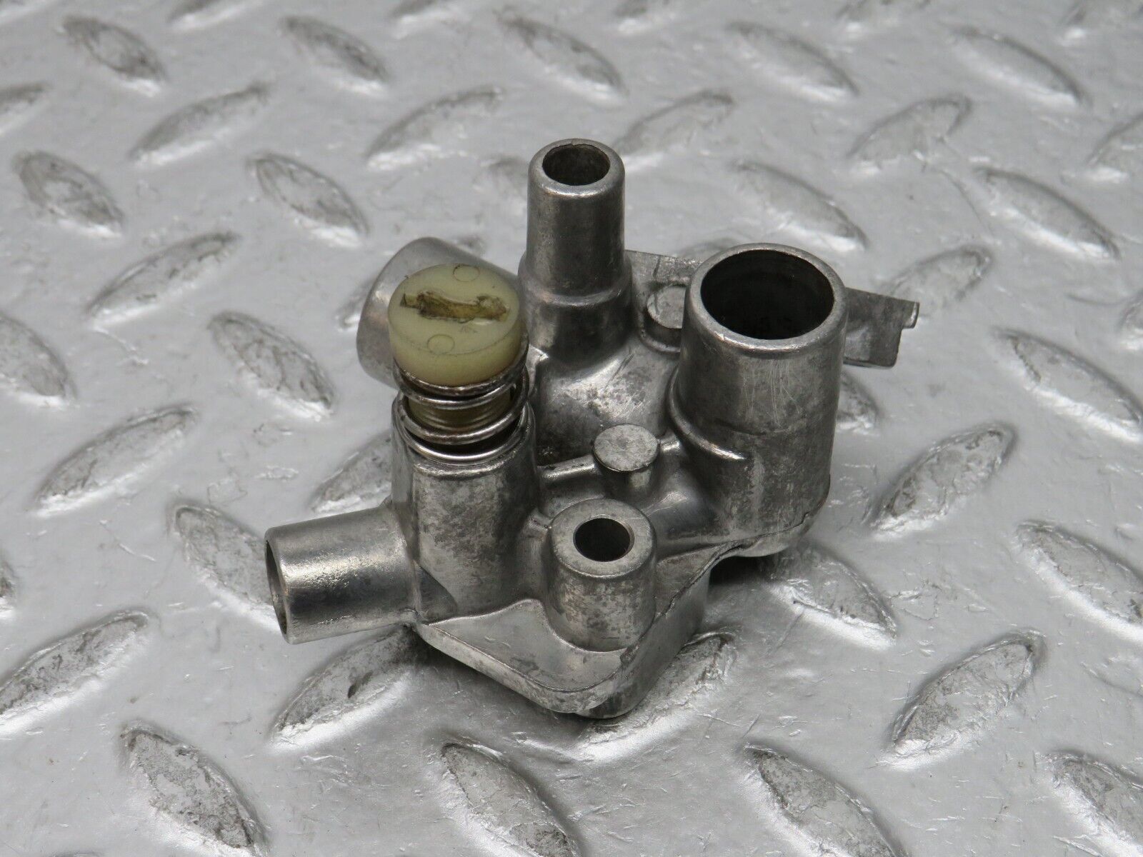 0290 Mercedes-Benz W116 Auxiliary Air Valve 1160940712