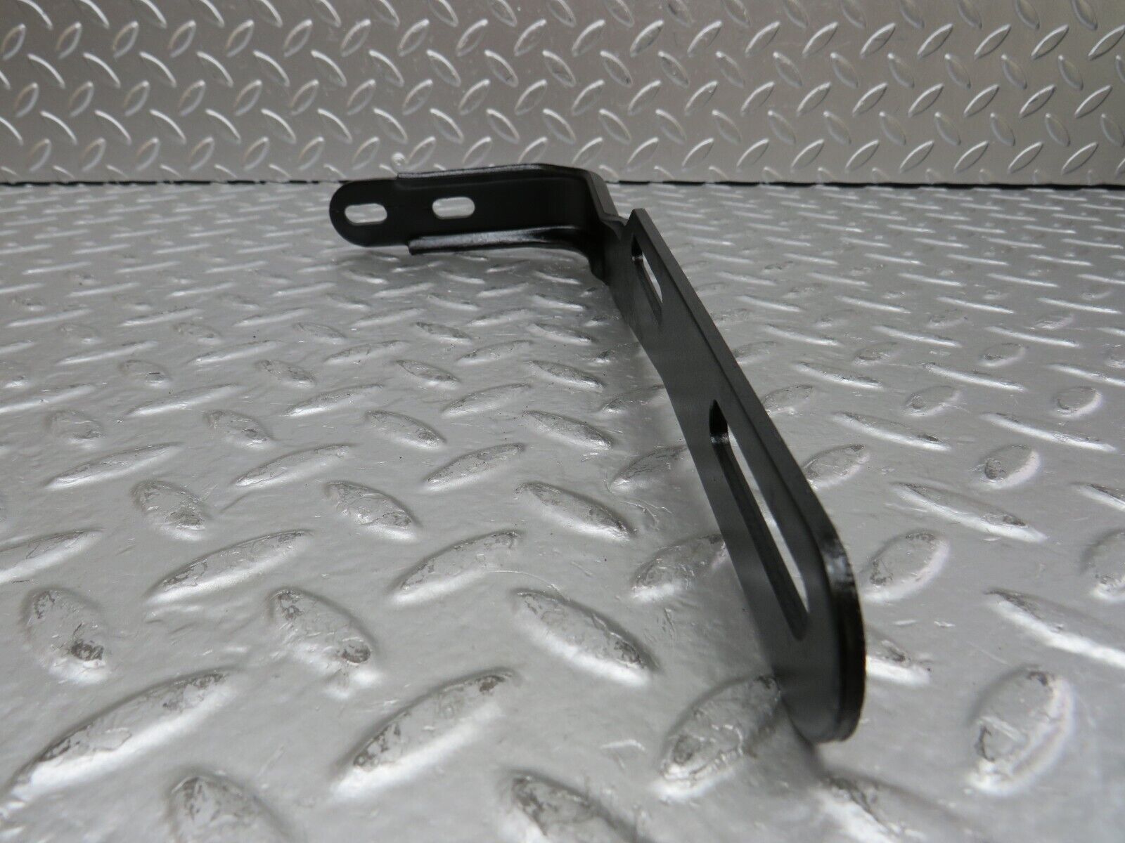 26739 Mercedes-Benz C124 220CE Coupe Exhaust Bracket