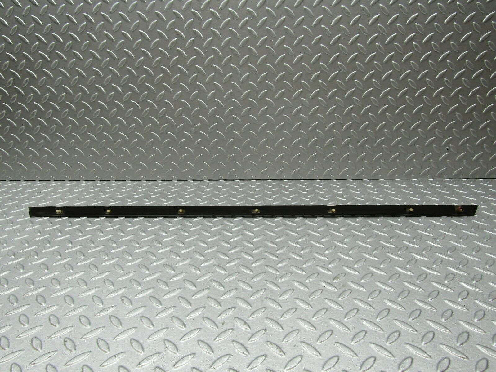 3337 Mercedes-Benz W115 220D Centre Door Chrome Trim Rear Right