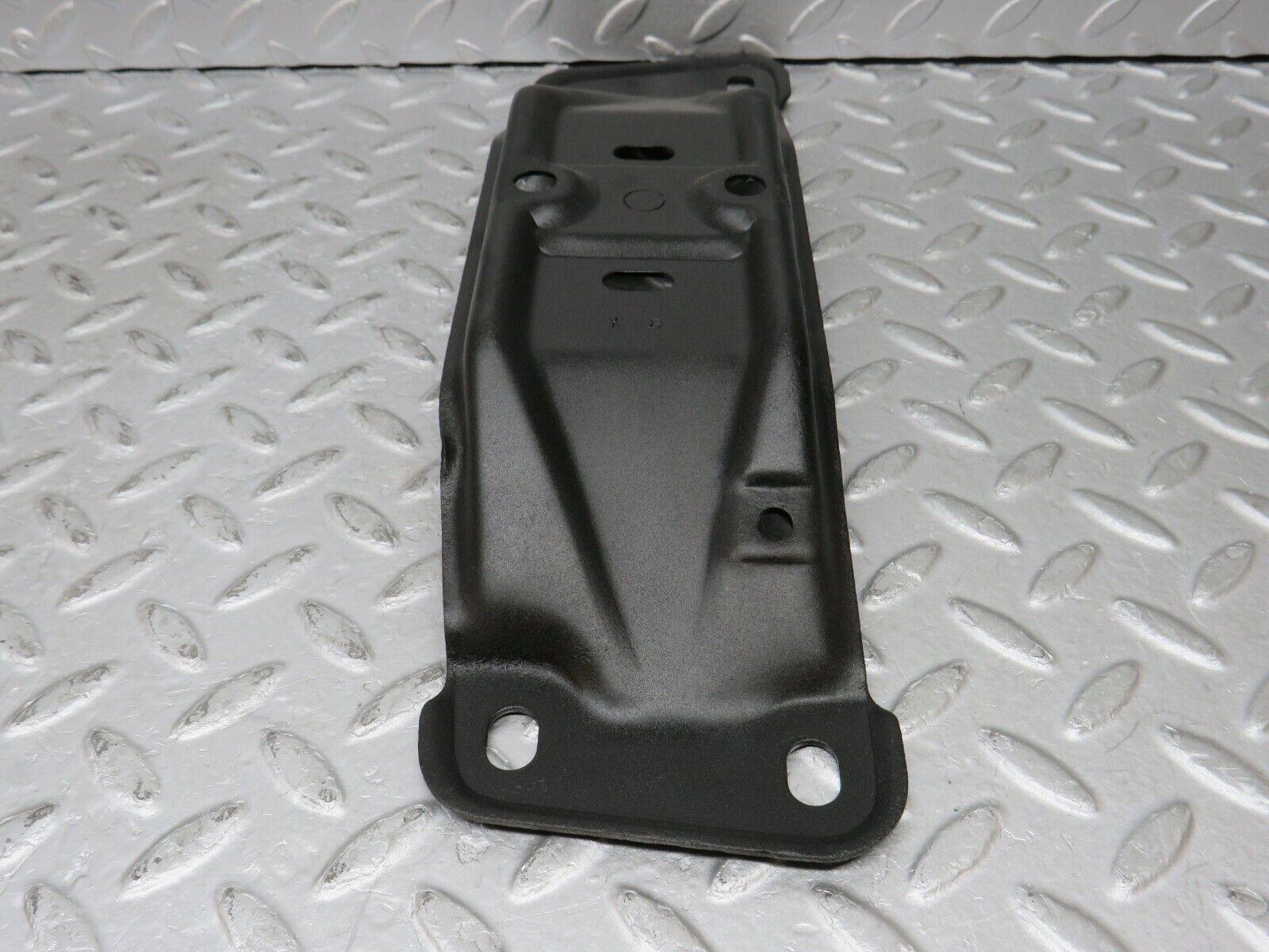 36344 Mercedes-Benz W126 420SE Gearbox Mount Bracket