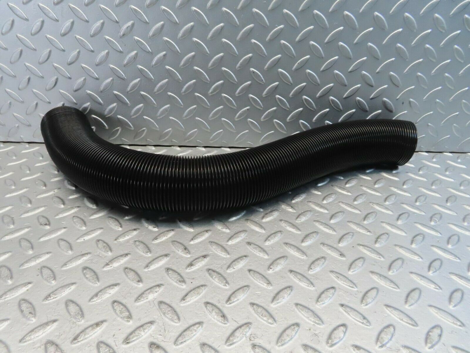 11417 Mercedes-Benz C123 230CE Coupe Air Duct Pipe Hose Left