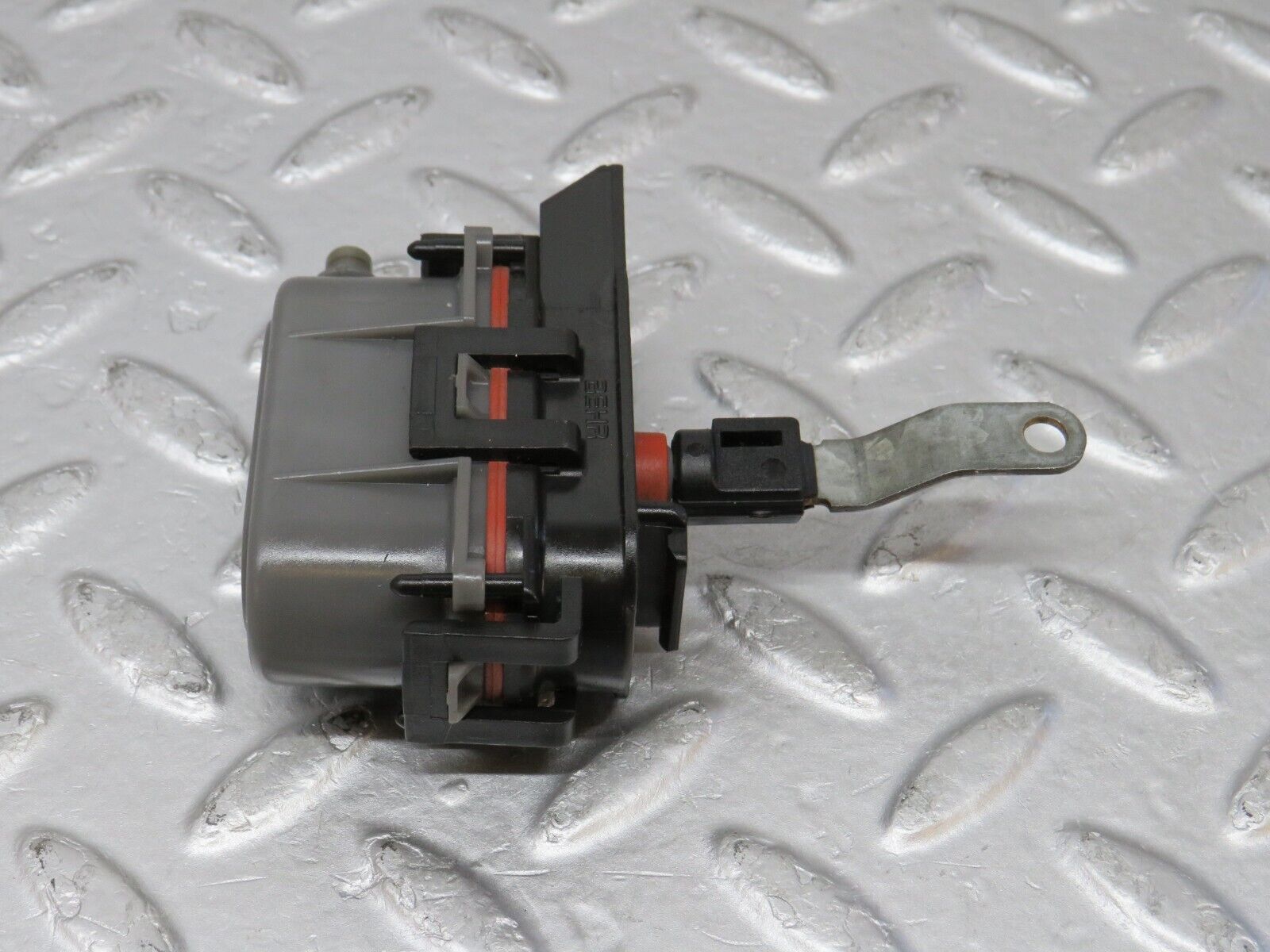 38452 Mercedes-Benz R129 280SL Coupe Heater Vacuum Actuator