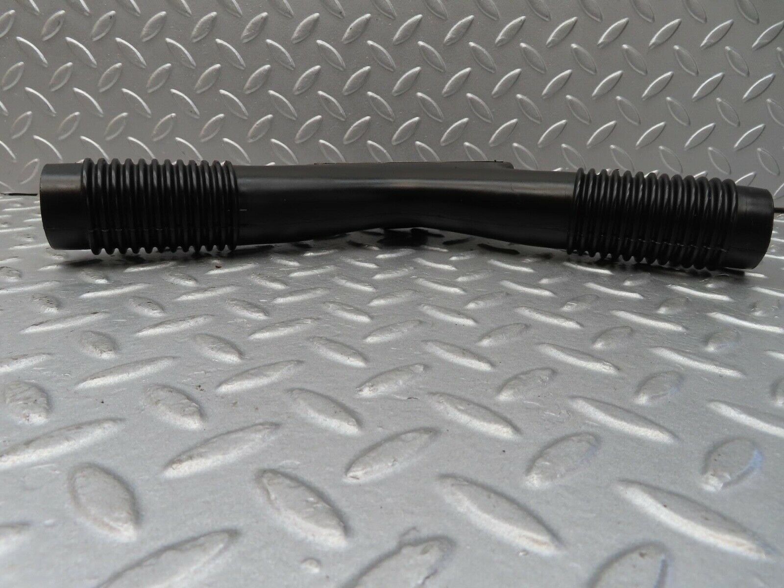 12395 Mercedes-Benz W108 280SE 3.5 Heater Air Duct Vent Centre