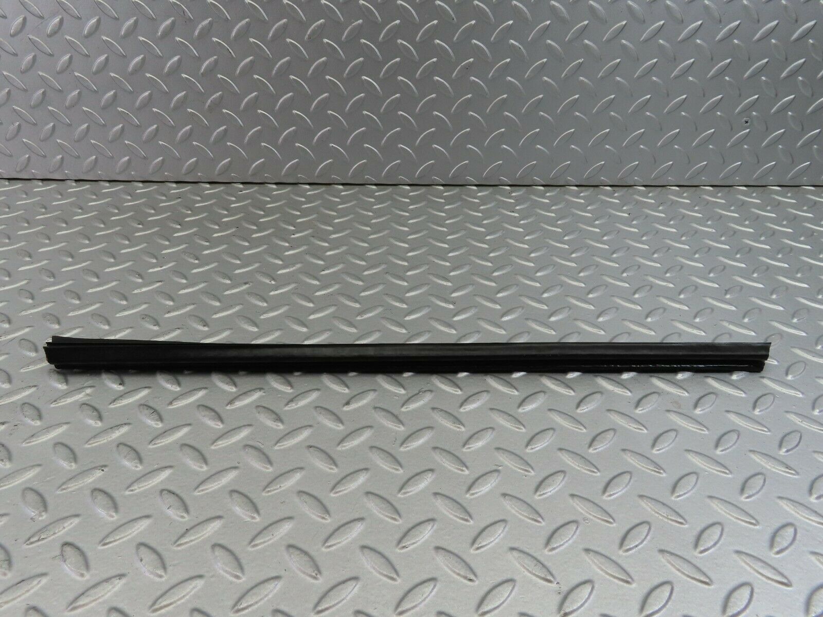 7611 Mercedes-Benz S123 230TE Wagon Inner Window Weatherstrip Seal Rear Left