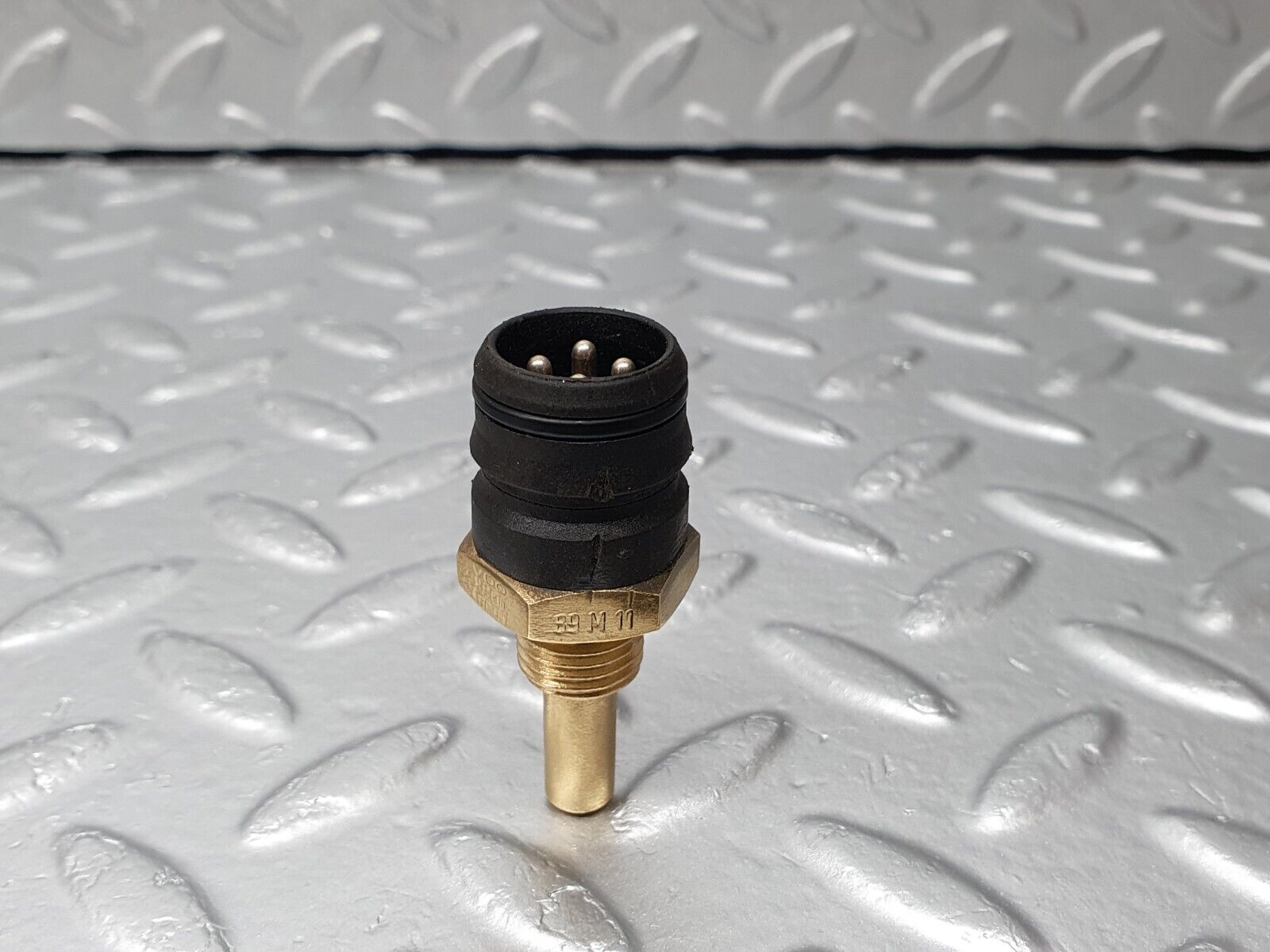 41325 Mercedes-Benz W126 420SE Temperature Sensor VDO