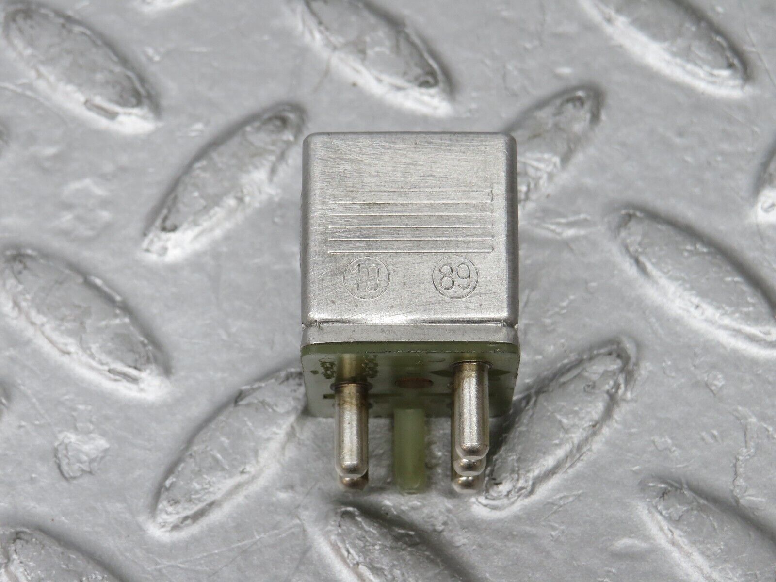 36090 Mercedes-Benz W126 420SE Multi Purpose Relay 0015420219