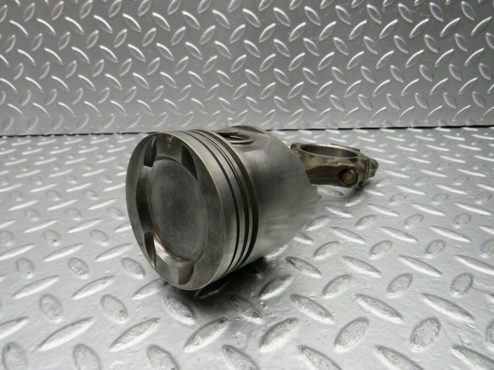 22795 Mercedes-Benz C107 450SLC Coupe Piston With Connecting Rod 92.48 mm
