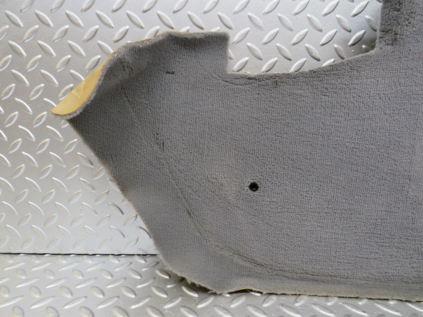 25755 Mercedes-Benz W124 280E Centre Console Carpet Left Side Grey