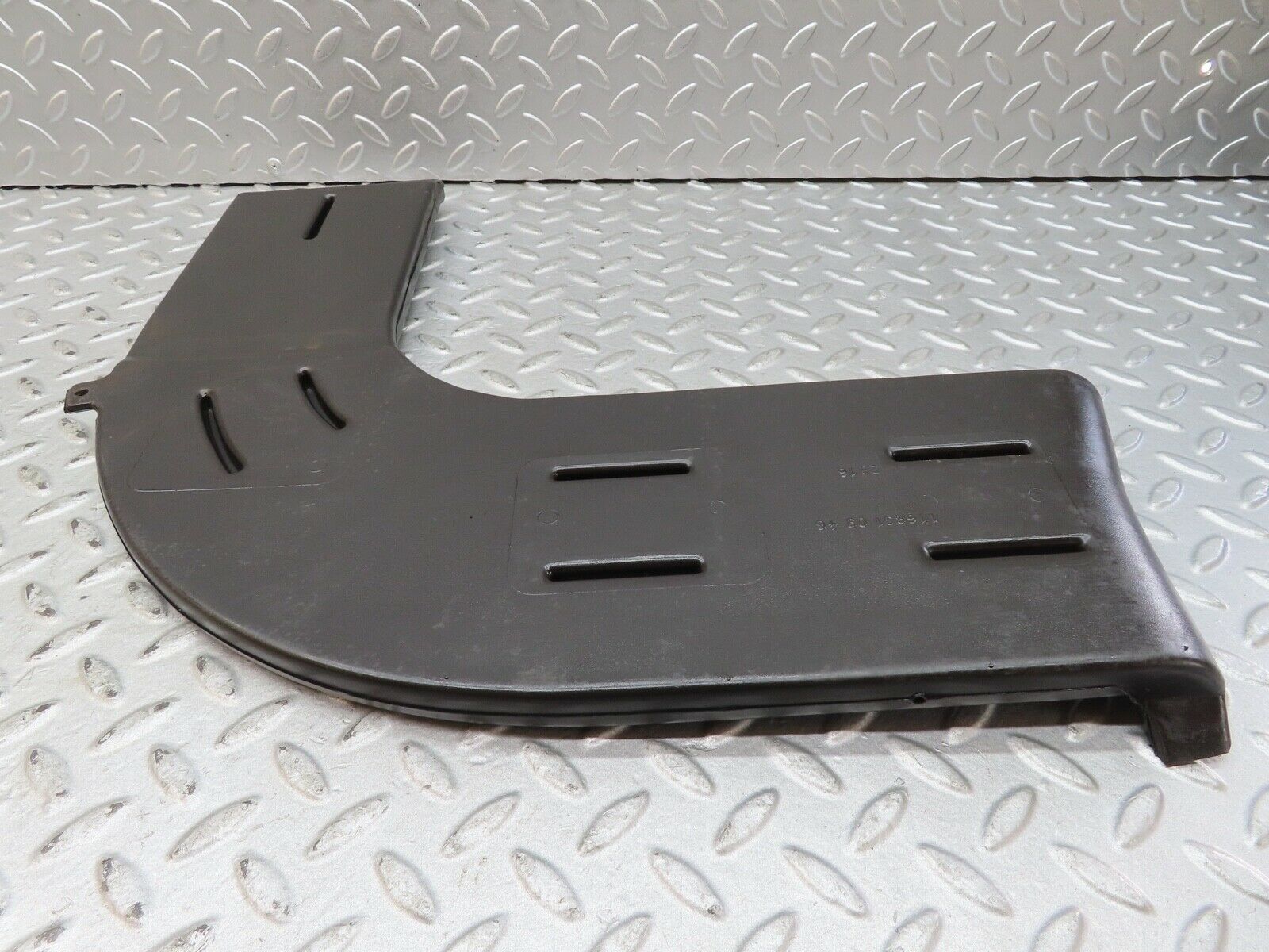 17585 Mercedes-Benz W116 450SEL Ventilation Air Duct Left Side 1168310946