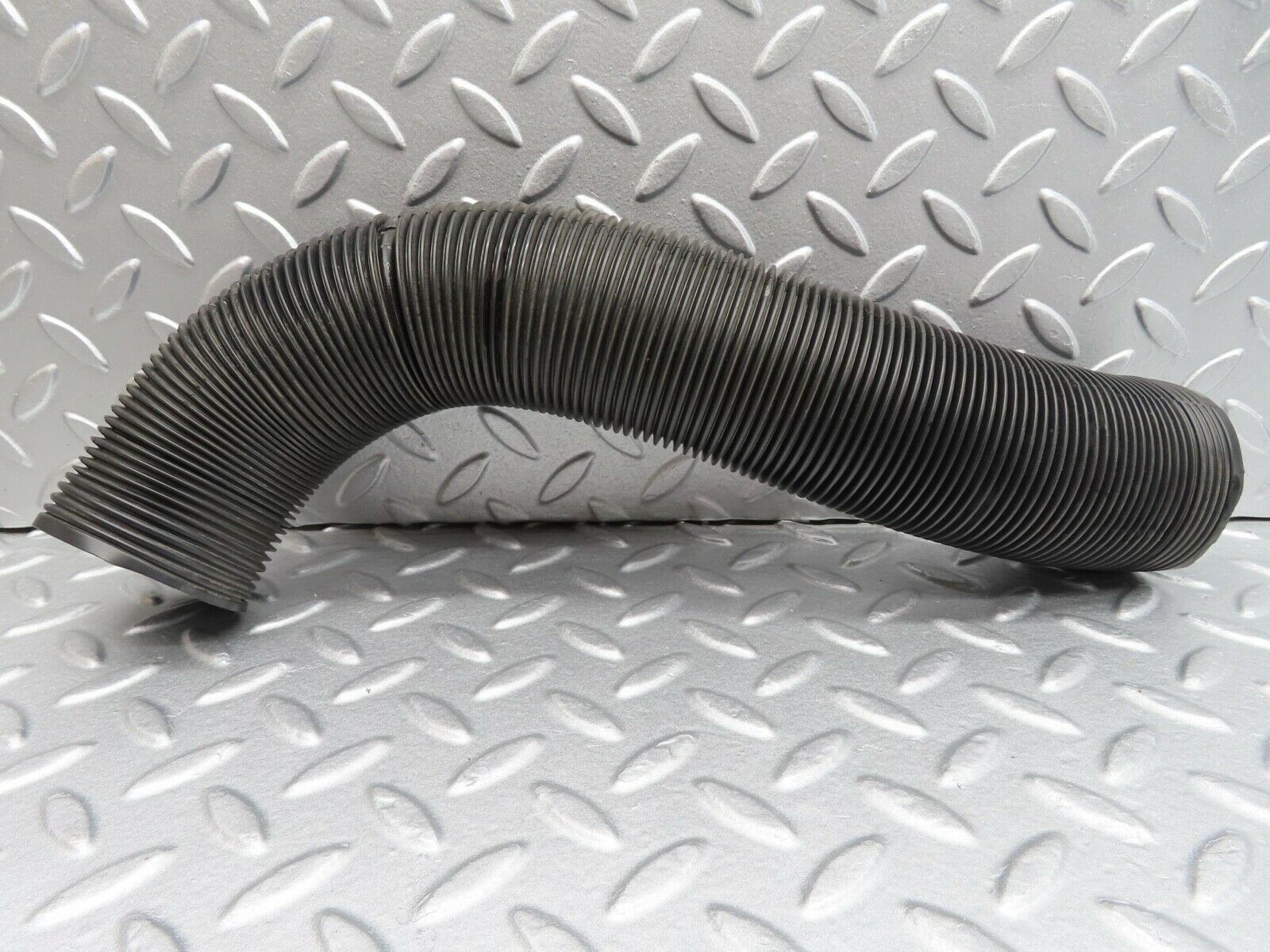 13941 Mercedes-Benz C107 280SLC Dash Air Vent Pipe Right Side