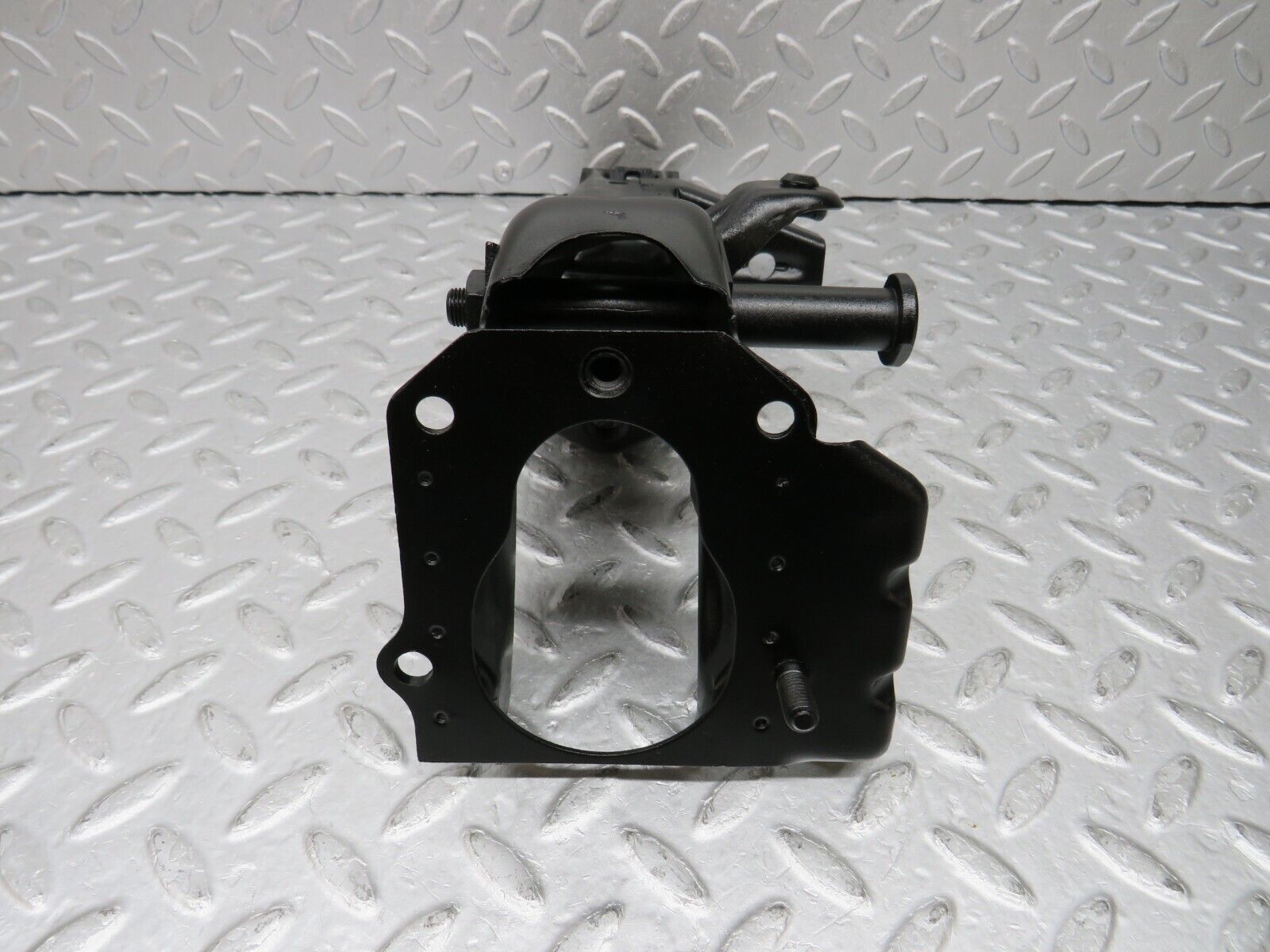 35911 Mercedes-Benz W108 Brake Pedal Bracket