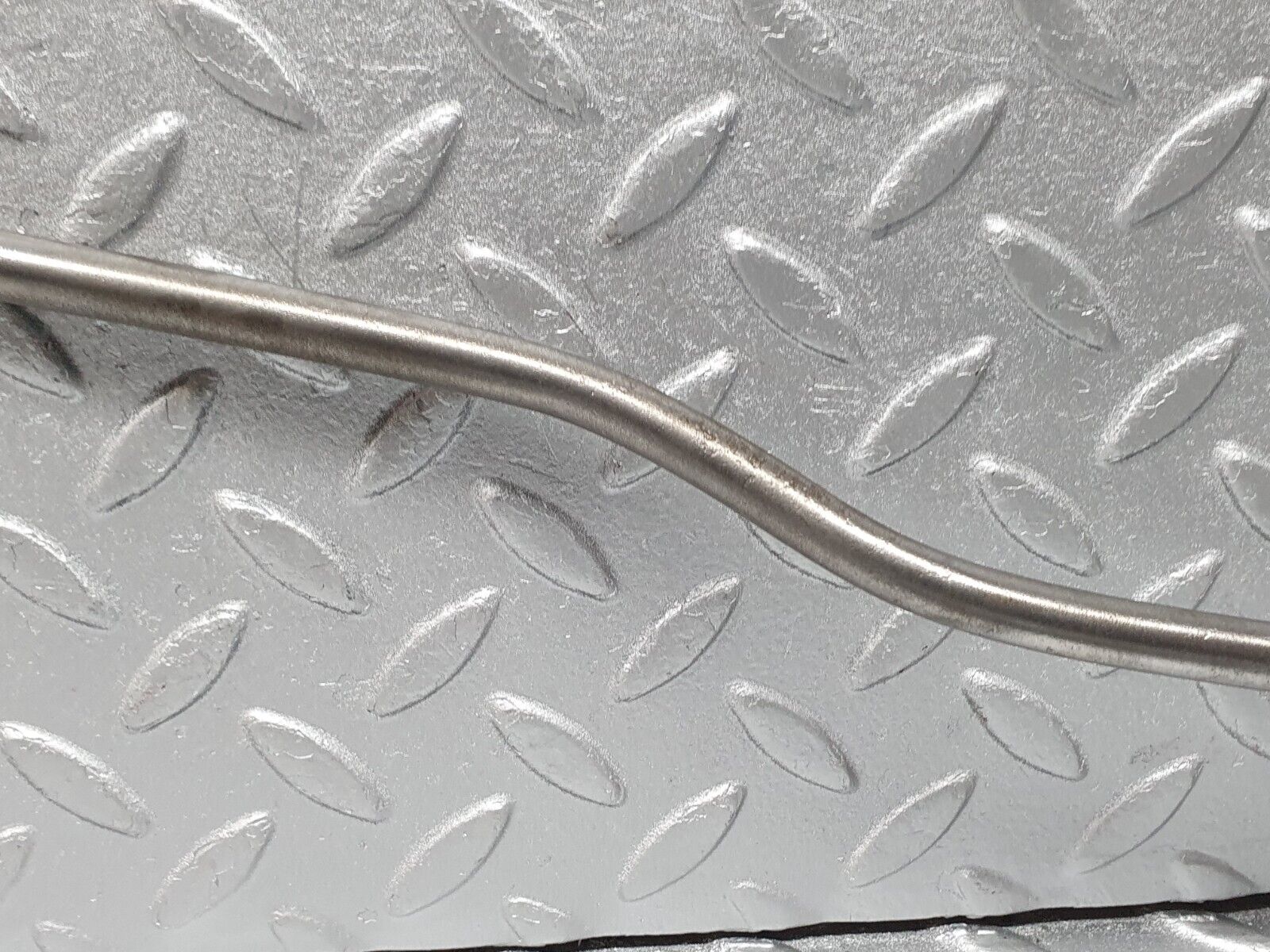 41197 Mercedes-Benz W126 300SE Gearbox Oil Pipe Line