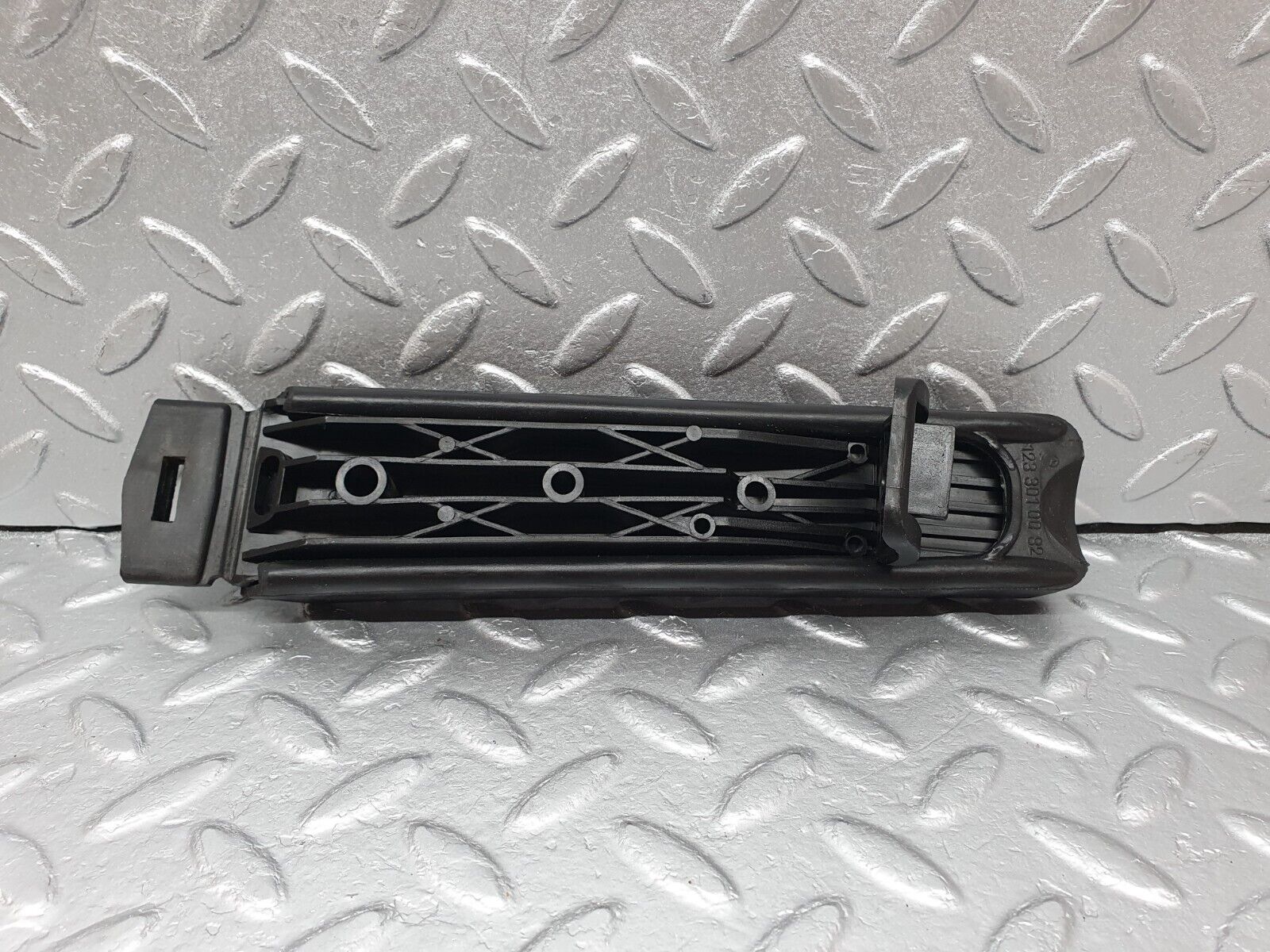 41485 Mercedes-Benz W124 200E Accelerator Pedal With Rubber 1263000504 1233010082