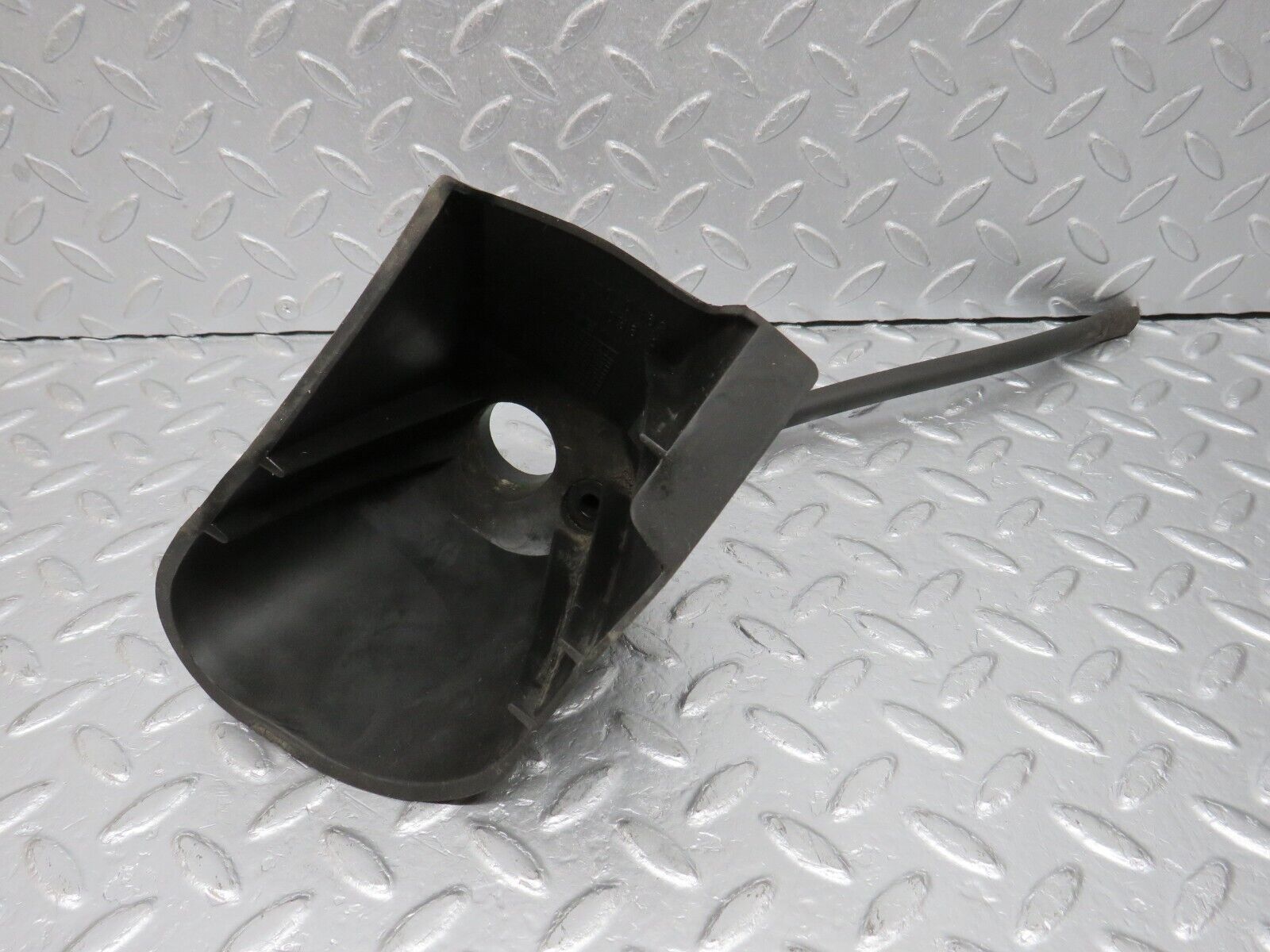 39399 Mercedes-Benz R129 320SL Coupe Roof Folding Lift Cylinder Cover R 1297700462
