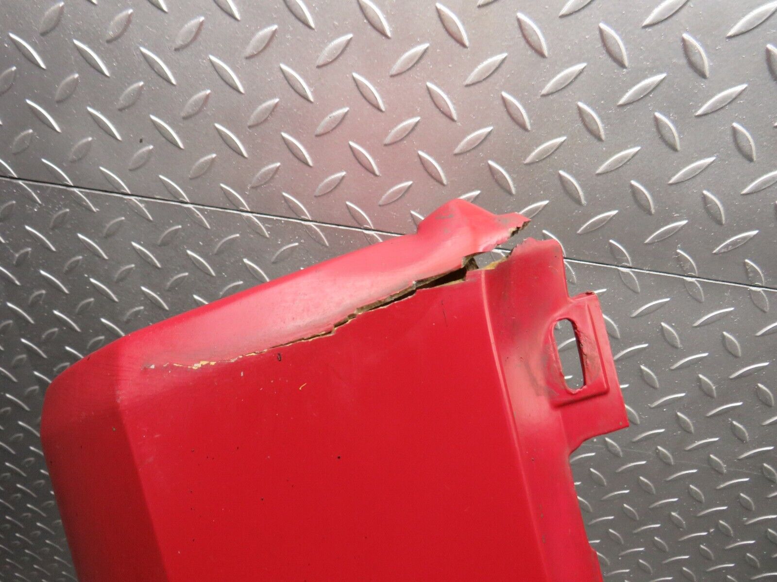 38752 Mercedes-Benz W201 190E 2.6L Side Skirt Left Side 2016906340