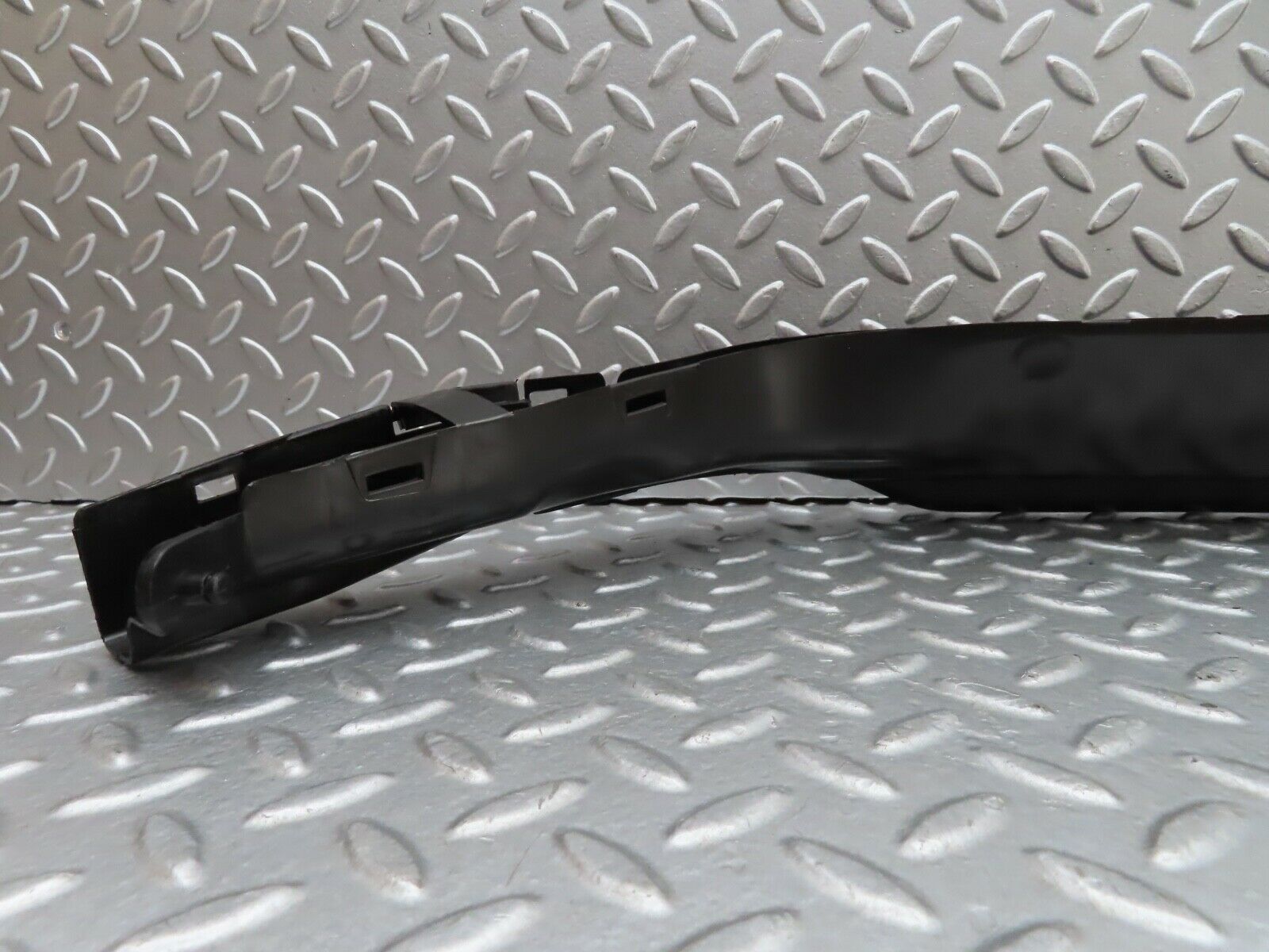 19322 Mercedes-Benz C140 CL420 Coupe Engine Bay Cable Channel 1408214589