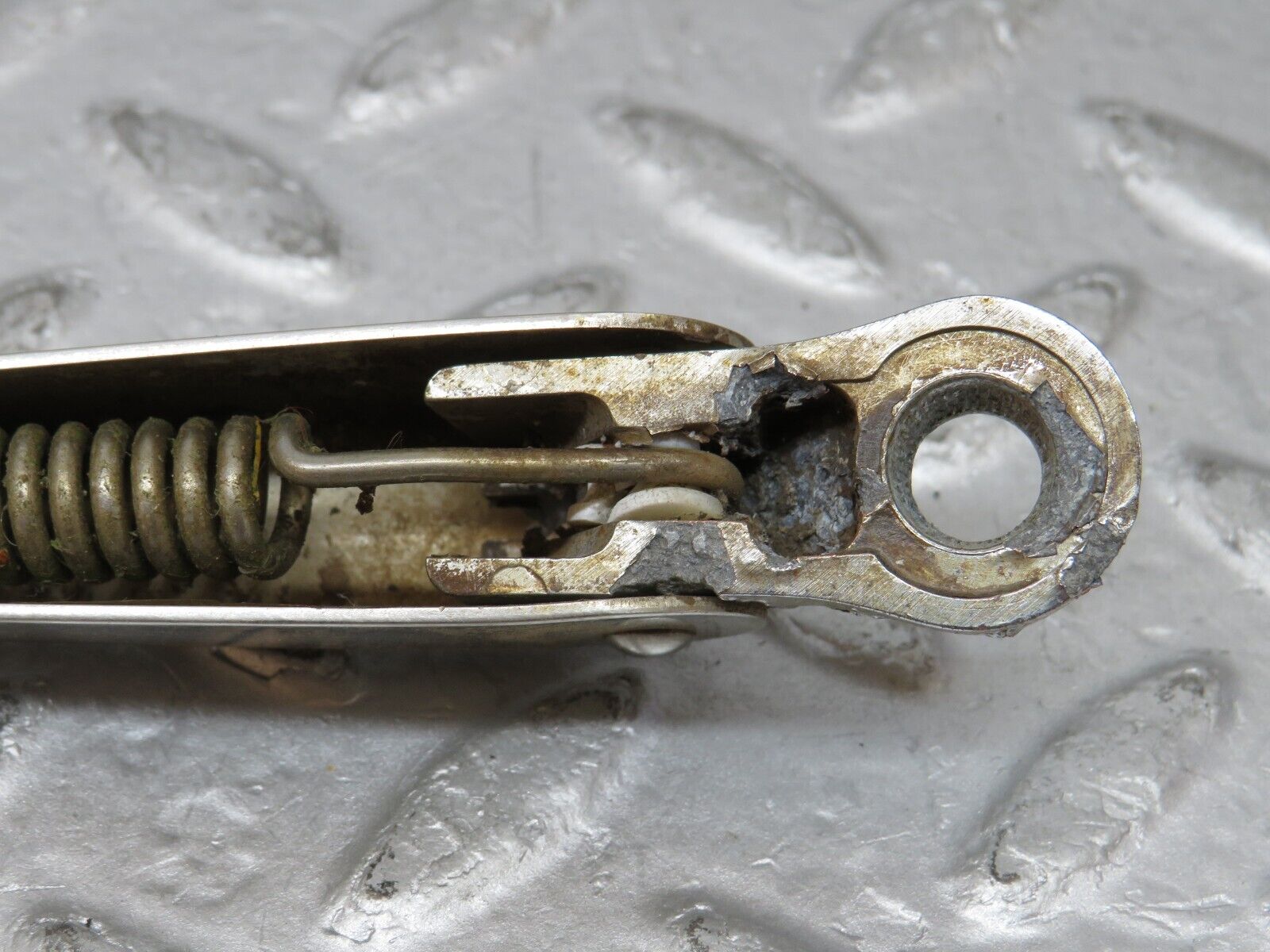 35743 Mercedes-Benz W108 Chrome Windscreen Wiper Arm Left