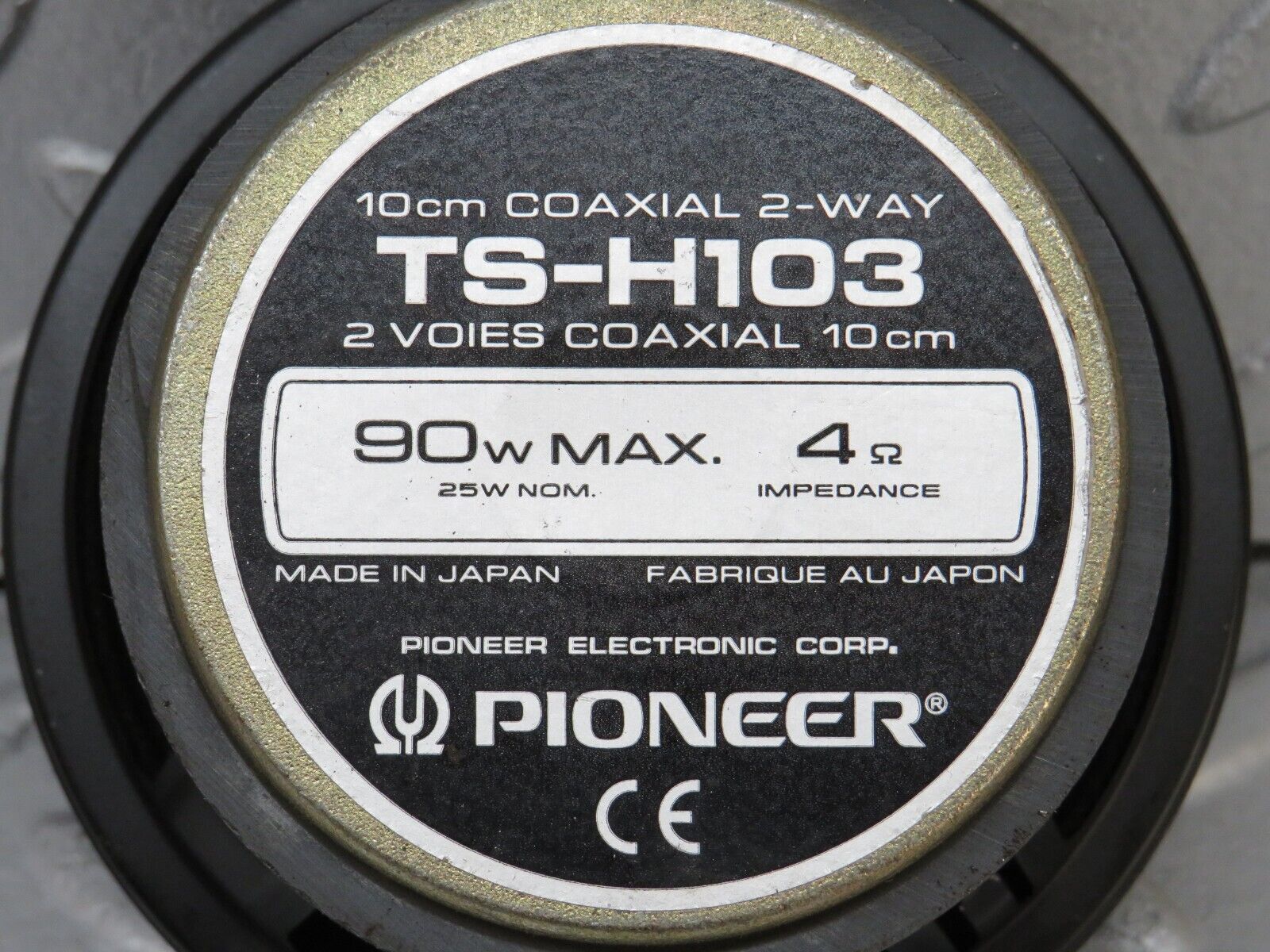 36750 Mercedes-Benz W201 190E 2.0L Speaker PIONEER TS-H103