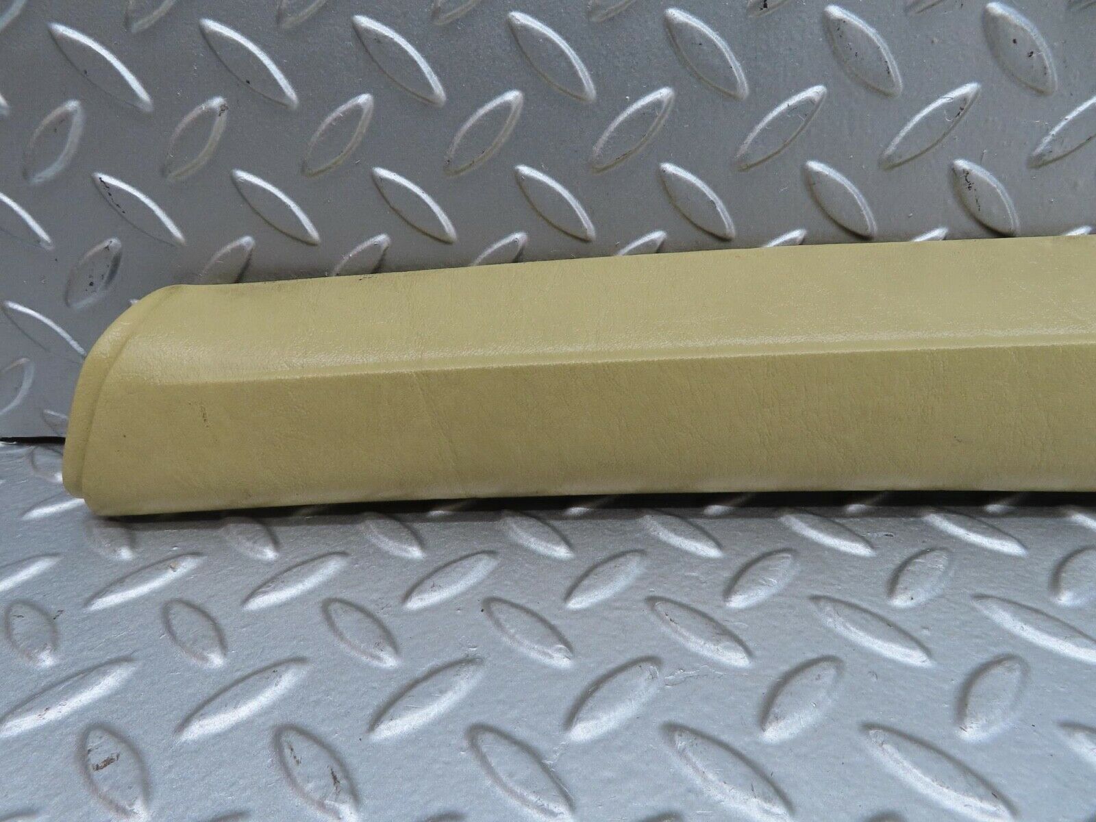 15318 Mercedes-Benz W123 230E A Pillar Cover Left Side