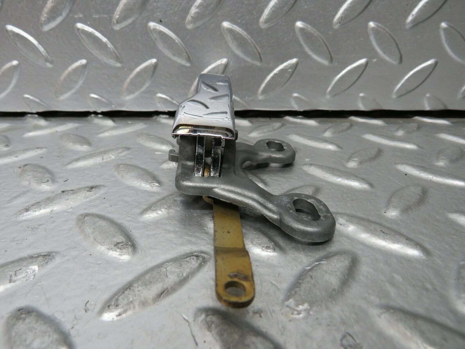 23451 Mercedes-Benz W114 280E Front Left Interior Door Handle 1107660319