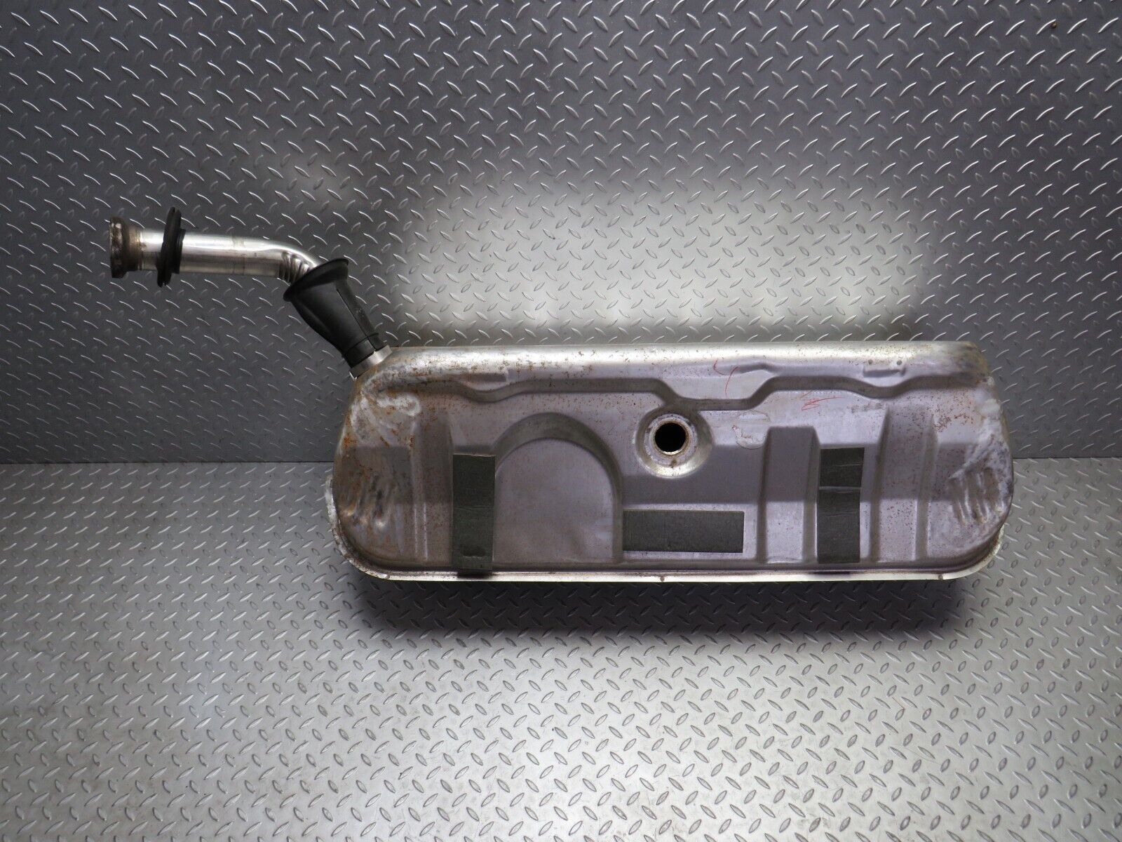 38615 Mercedes-Benz R129 280SL Coupe Fuel Tank
