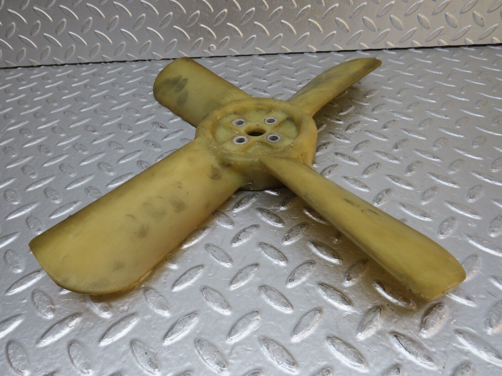 0329 Mercedes-Benz W120 Ponton Engine Cooling Fan 1082050906