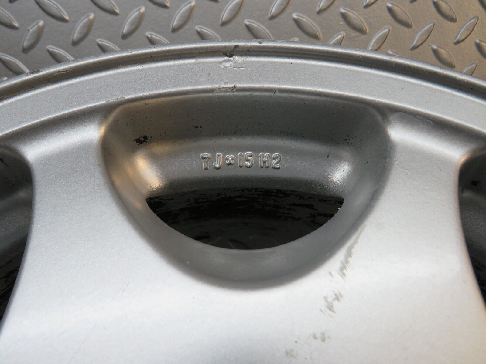 39531 Mercedes-Benz Alloy Wheel 7Jx15H2 ET35