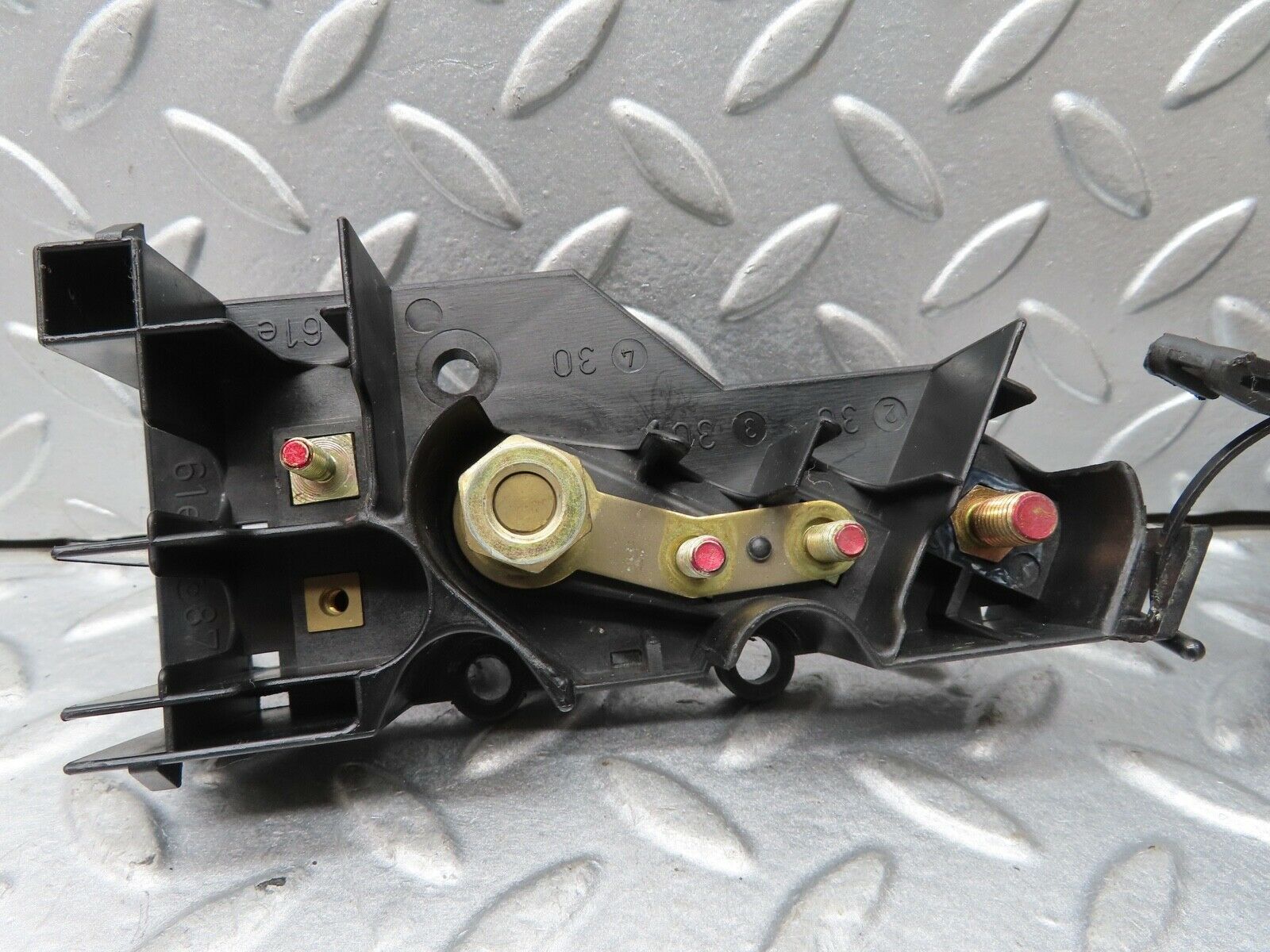 17263 Mercedes-Benz R129 300SL Coupe Cable Wire Distributor Connector