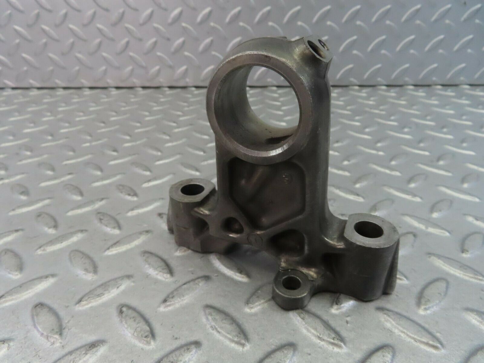 8738 Mercedes-Benz W108 Camshaft Tower Bearing 1800515110