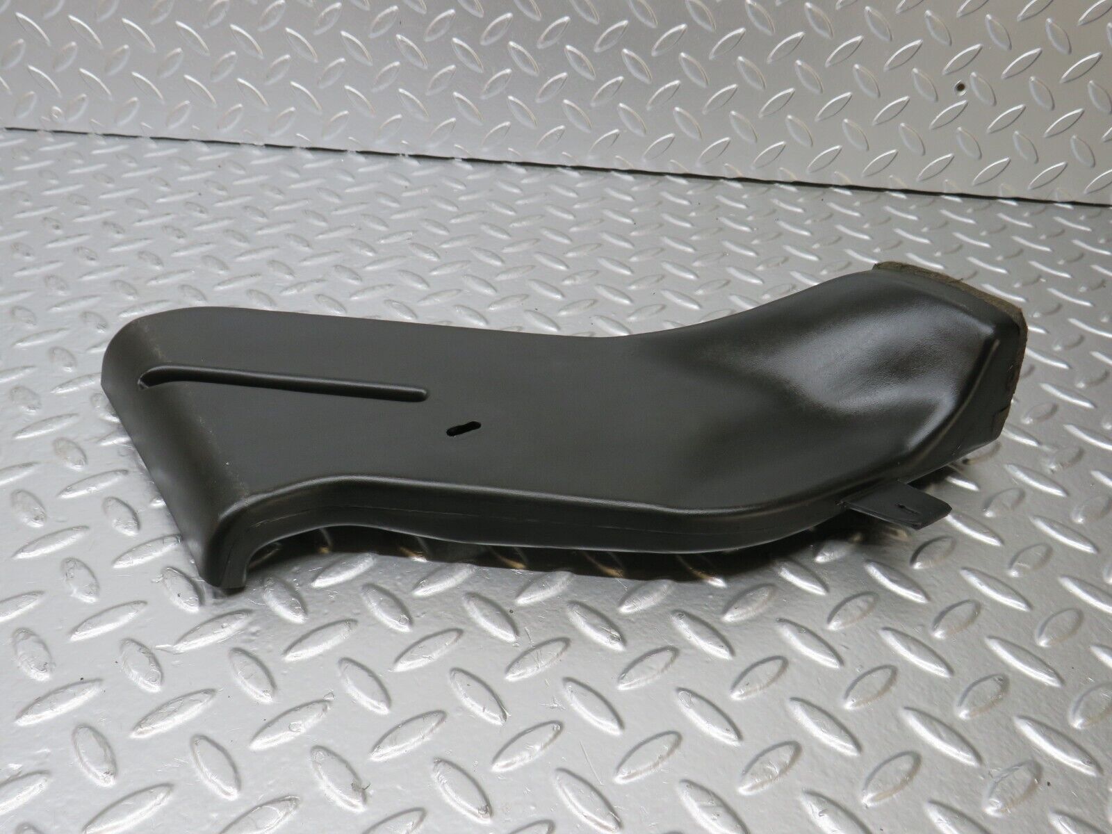 25138 Mercedes-Benz W201 190D Air Duct Heater Ventilation Left 2018312146