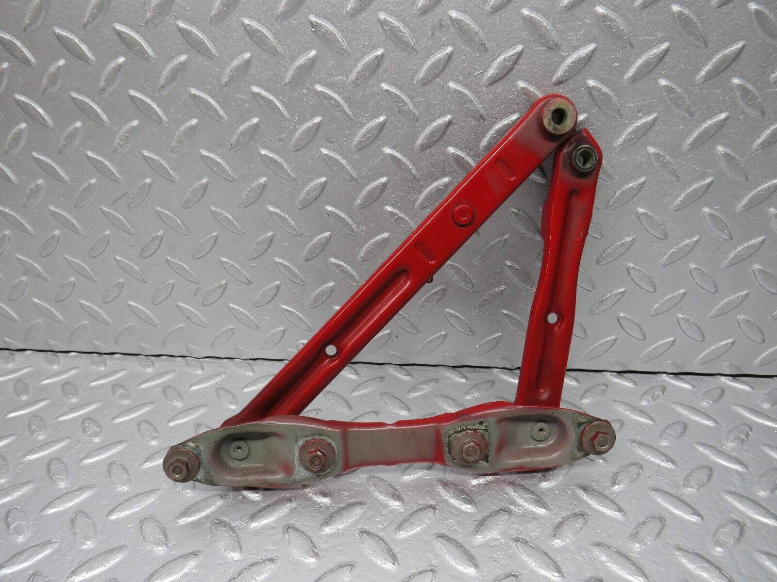 38769 Mercedes-Benz W201 190E 2.6L Bonnet Hinge Left Side