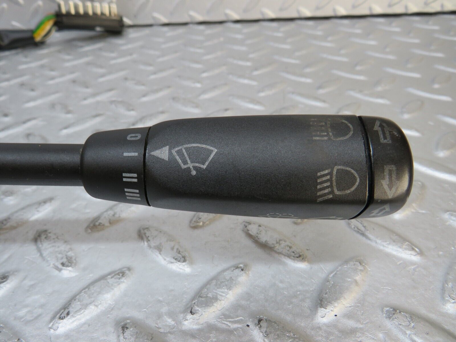 36980 Mercedes-Benz C126 420SEC Coupe Indicator Wiper Stalk 1265453424