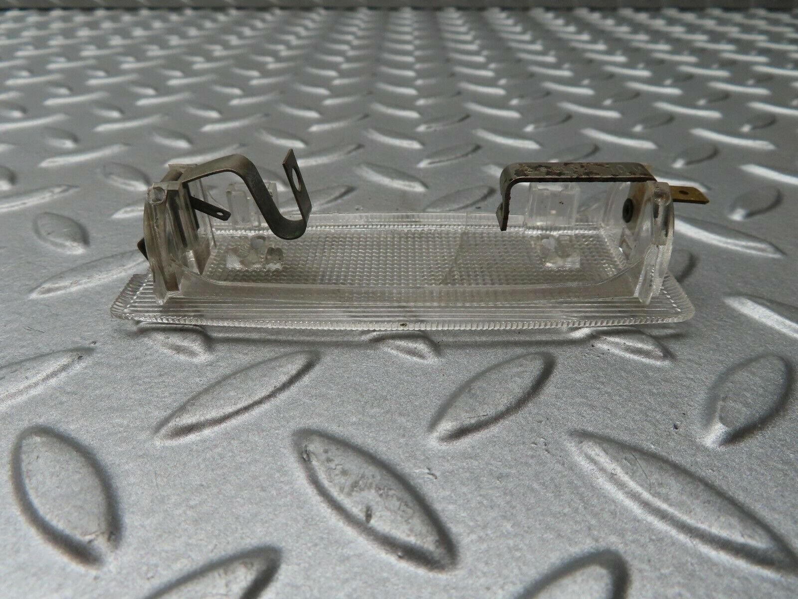 4205 Mercedes-Benz V123 240D LWB Interior Dome Light Rear