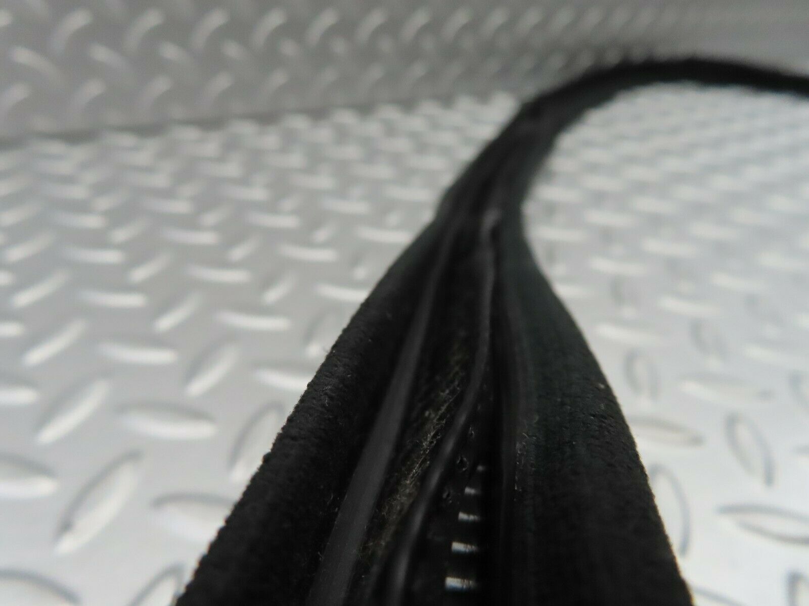 6639 Mercedes-Benz S124 E220 Wagon Front Right Cloth Covered Door Seal