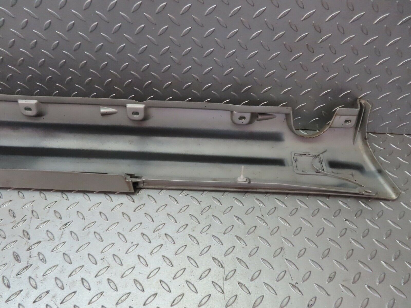 19750 Mercedes-Benz C140 CL420 Coupe Side Skirt Left Side Silver 1406901540