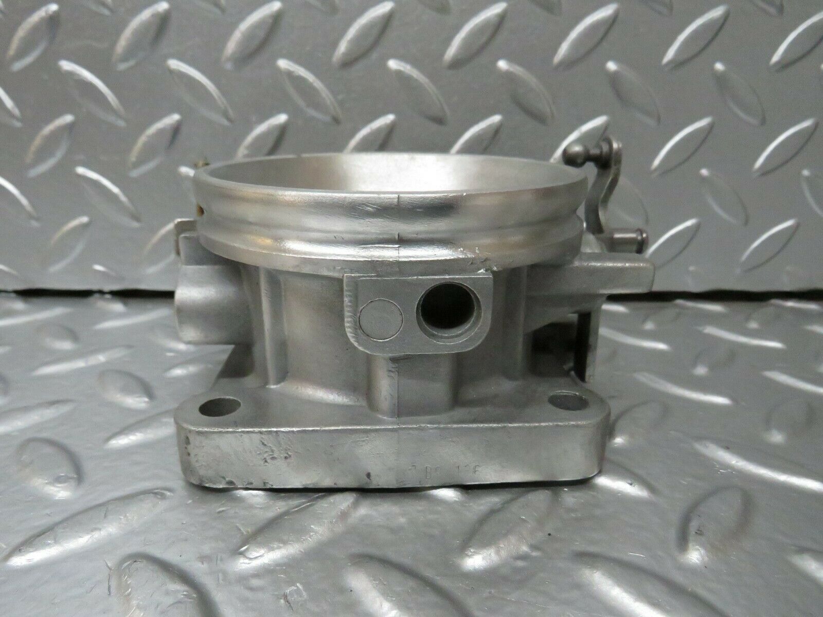 23903 Mercedes-Benz C107 450SLC Coupe Throttle Body Valve