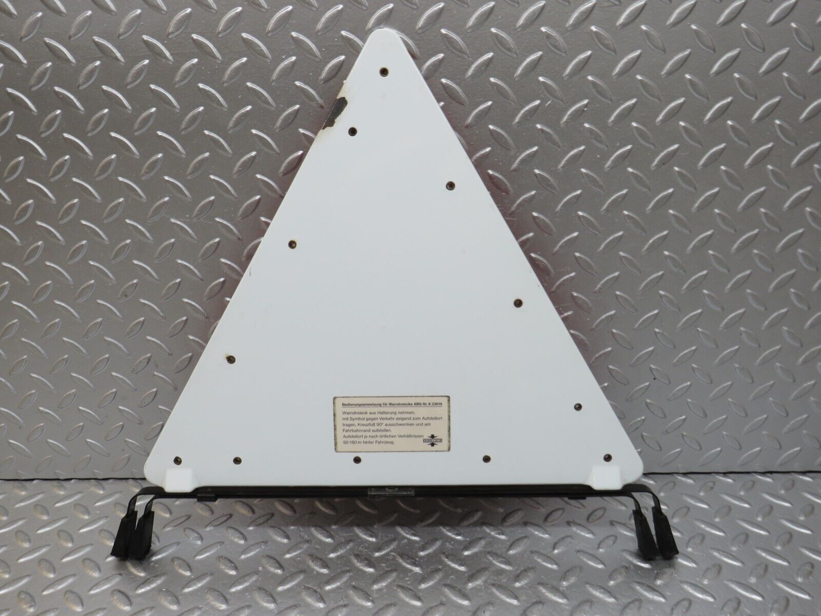 33573 Mercedes-Benz W201 190E 2.0L Warning Triangle