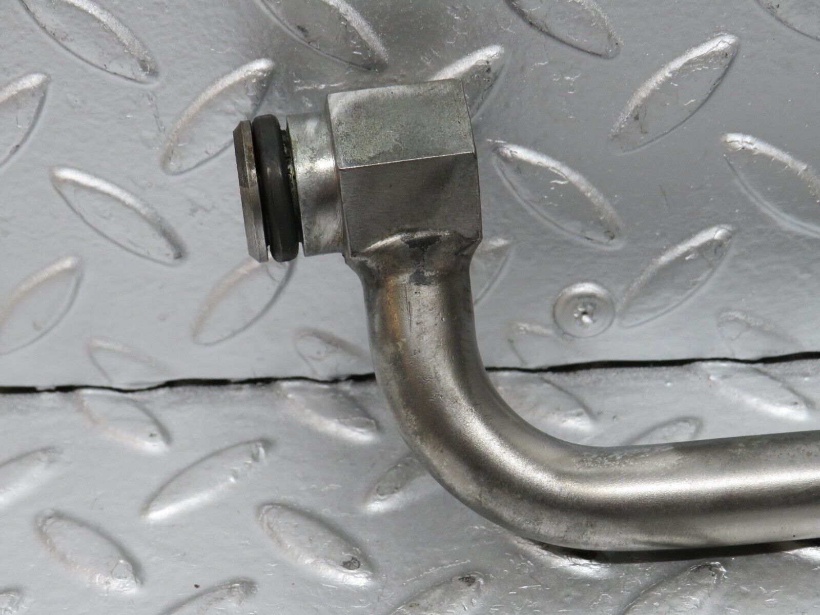 32603 Mercedes-Benz S124 300TE Wagon Air Intake Hose Pipe