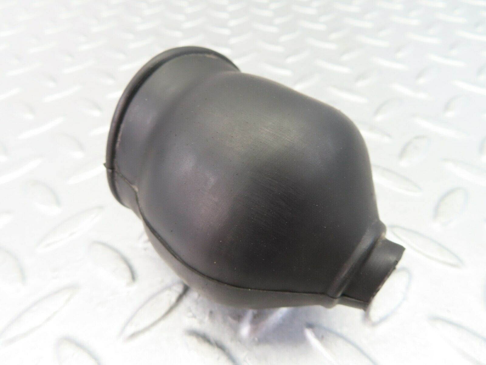 7981 Mercedes-Benz W115 220D Headlight Switch