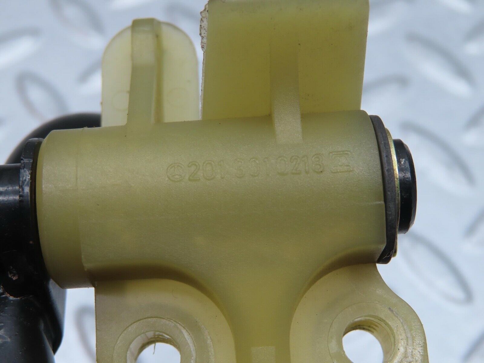 11969 Mercedes-Benz R129 300SL Coupe Accelerator Pedal With Linkage