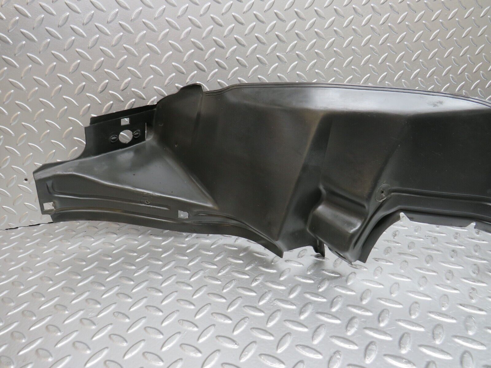 30238 Mercedes-Benz W124 230E Front Left Inner Fender Wing Splash Guard 1248840735