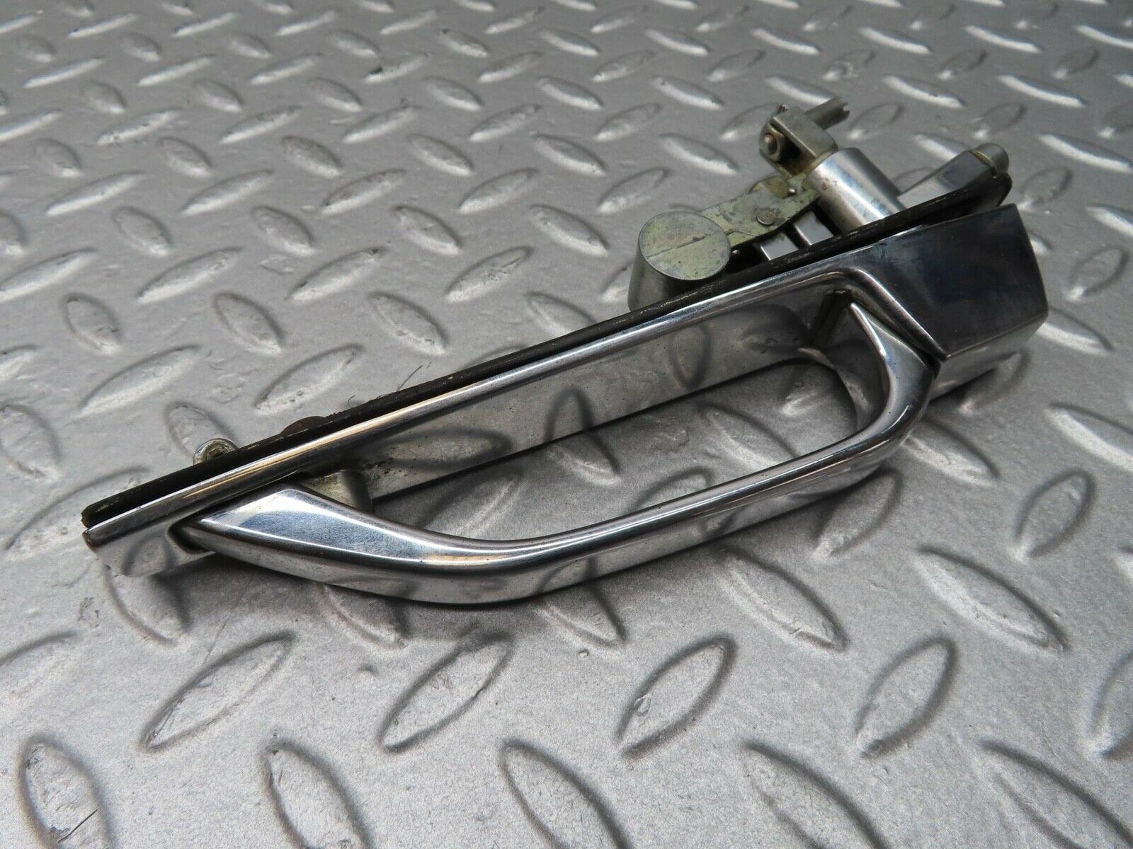 14456 Mercedes-Benz W116 350SE Rear Chrome Door Handle 1167600059