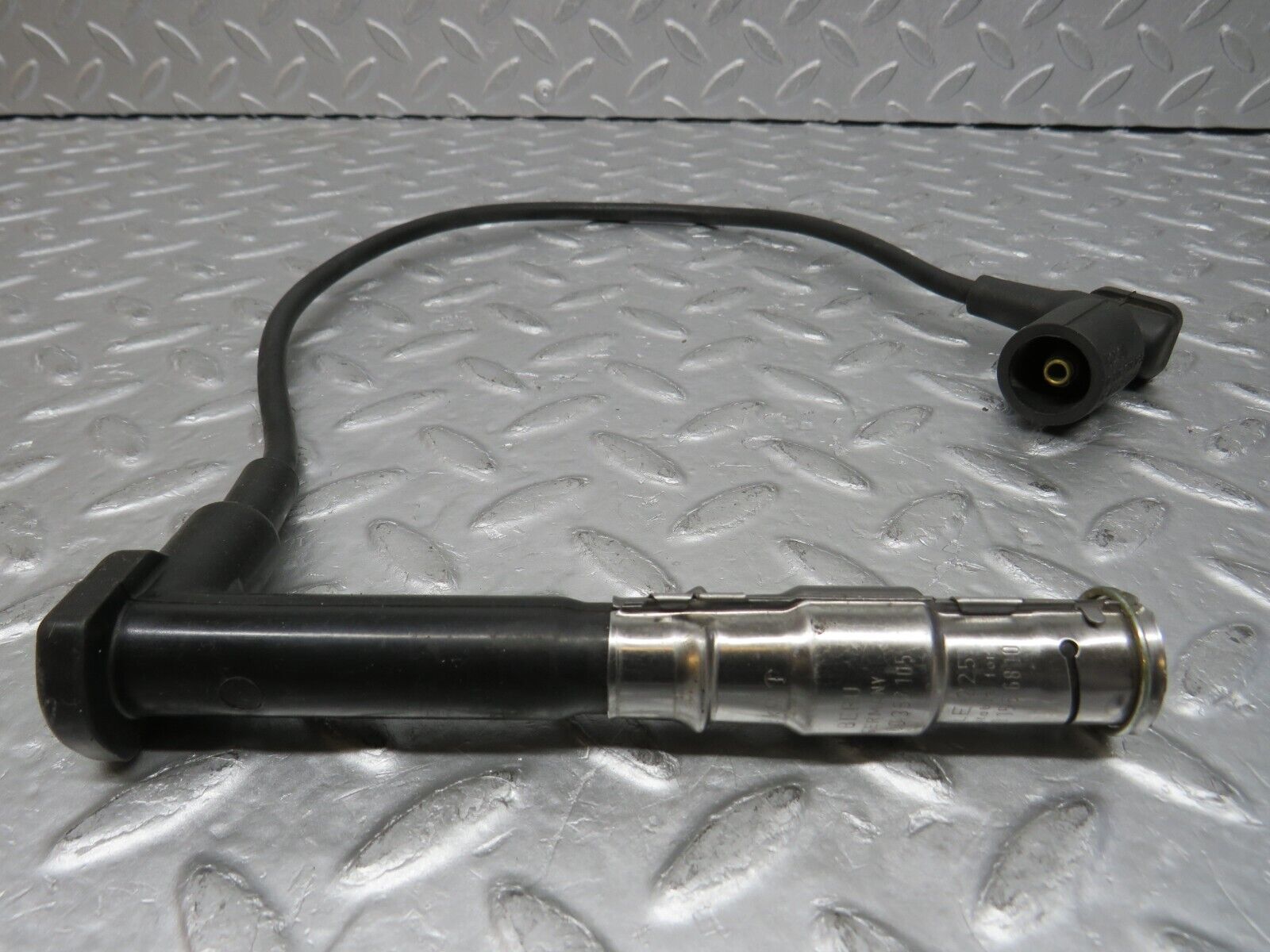 38099 Mercedes-Benz A124 320E Ignition Coil Lead 0300362105 0356250035 0001593442