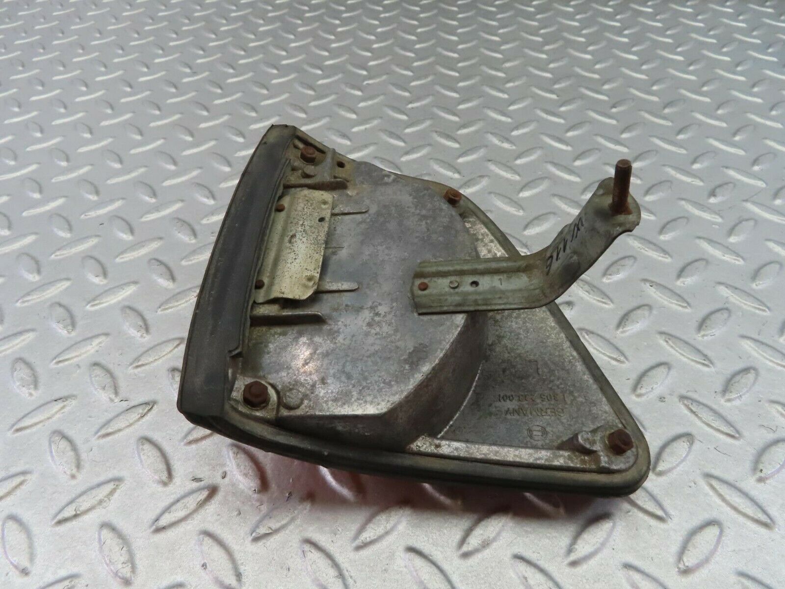 8057 Mercedes-Benz W116 Indicator Light Front Left 1305233001