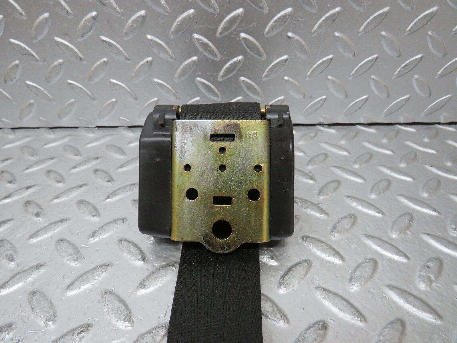 28163 Mercedes-Benz W123 280E Rear Seat Belt Set With Buckles 1238607885