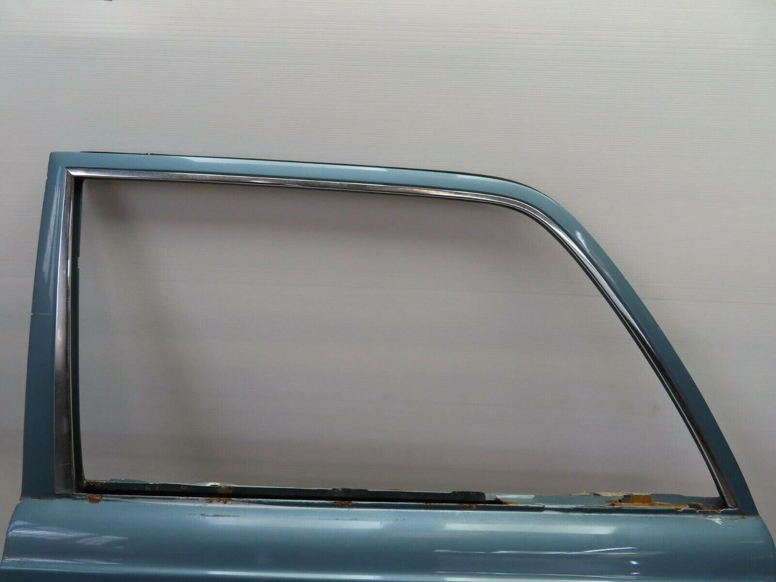 7395 Mercedes-Benz W116 450SE Rear Left Door