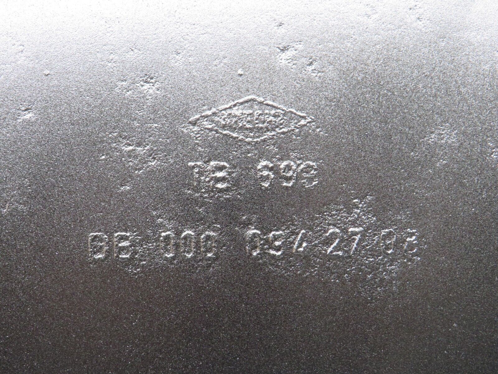 40382 Mercedes-Benz W110 230 Air Filter Housing Connection To Carburettor 0000942708