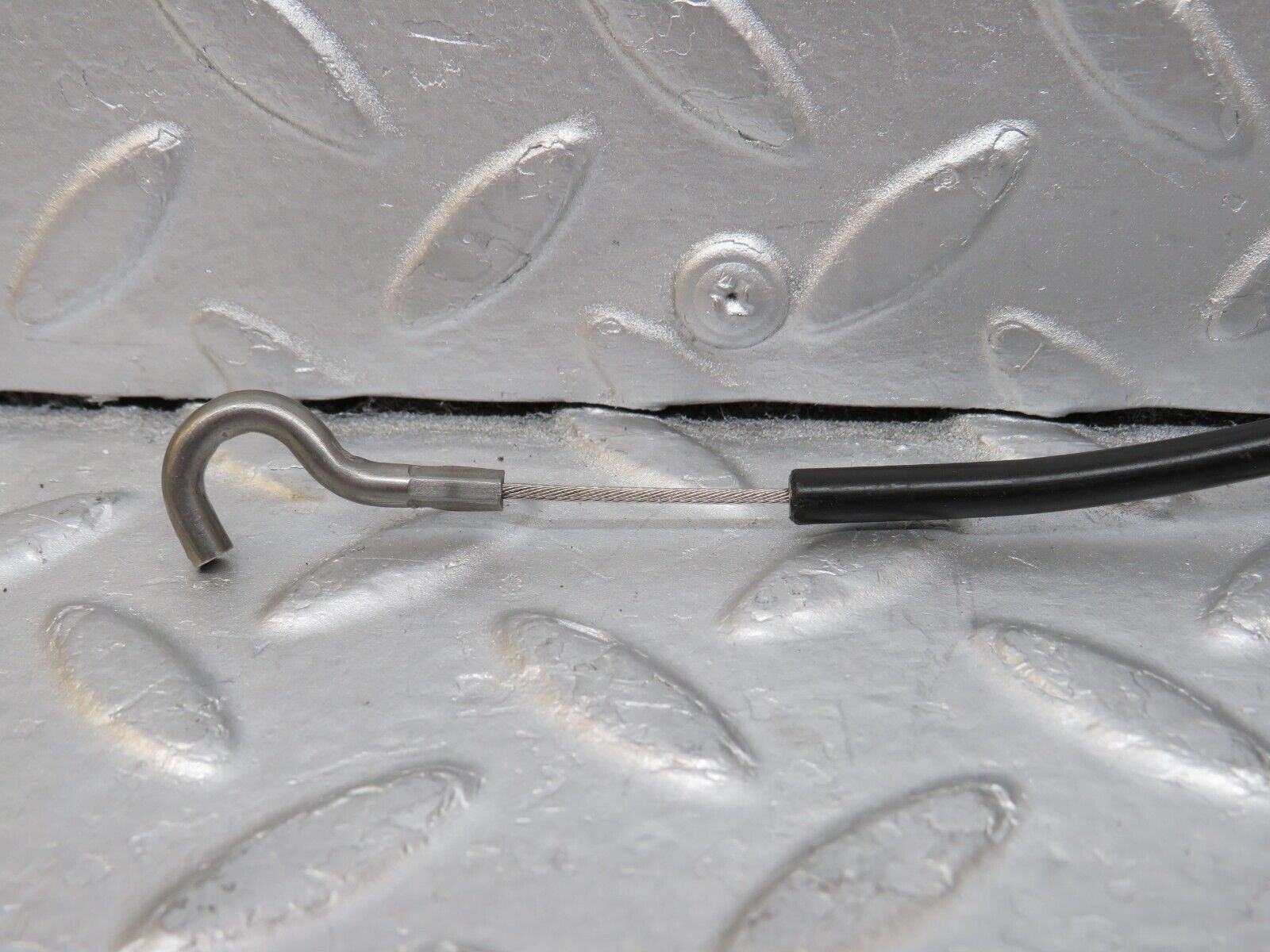 35075 Mercedes-Benz W210 320E Front Door Lock Cable