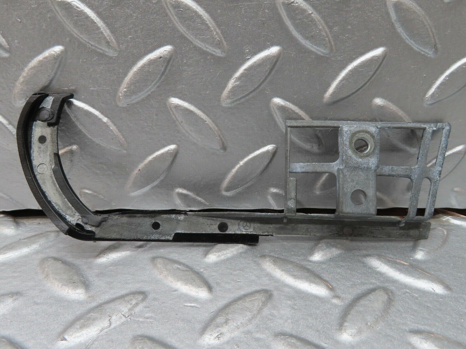 19961 Mercedes-Benz R129 300SL Coupe Interior Door Handle Bracket Right Side