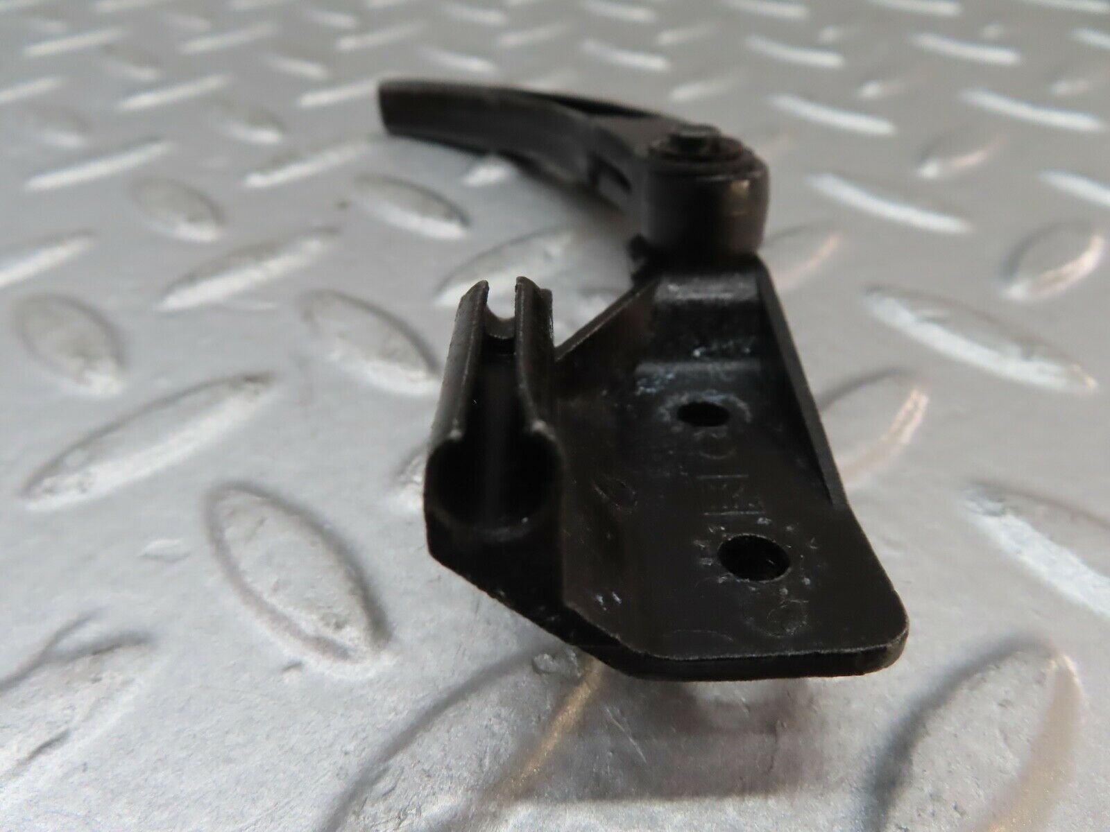 20431 Mercedes-Benz W114 280CE Coupe Hood Opener Bonnet Opener Release